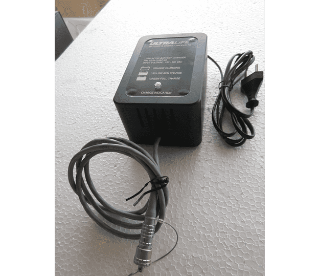 ULIN-ACH-03-L-2-min